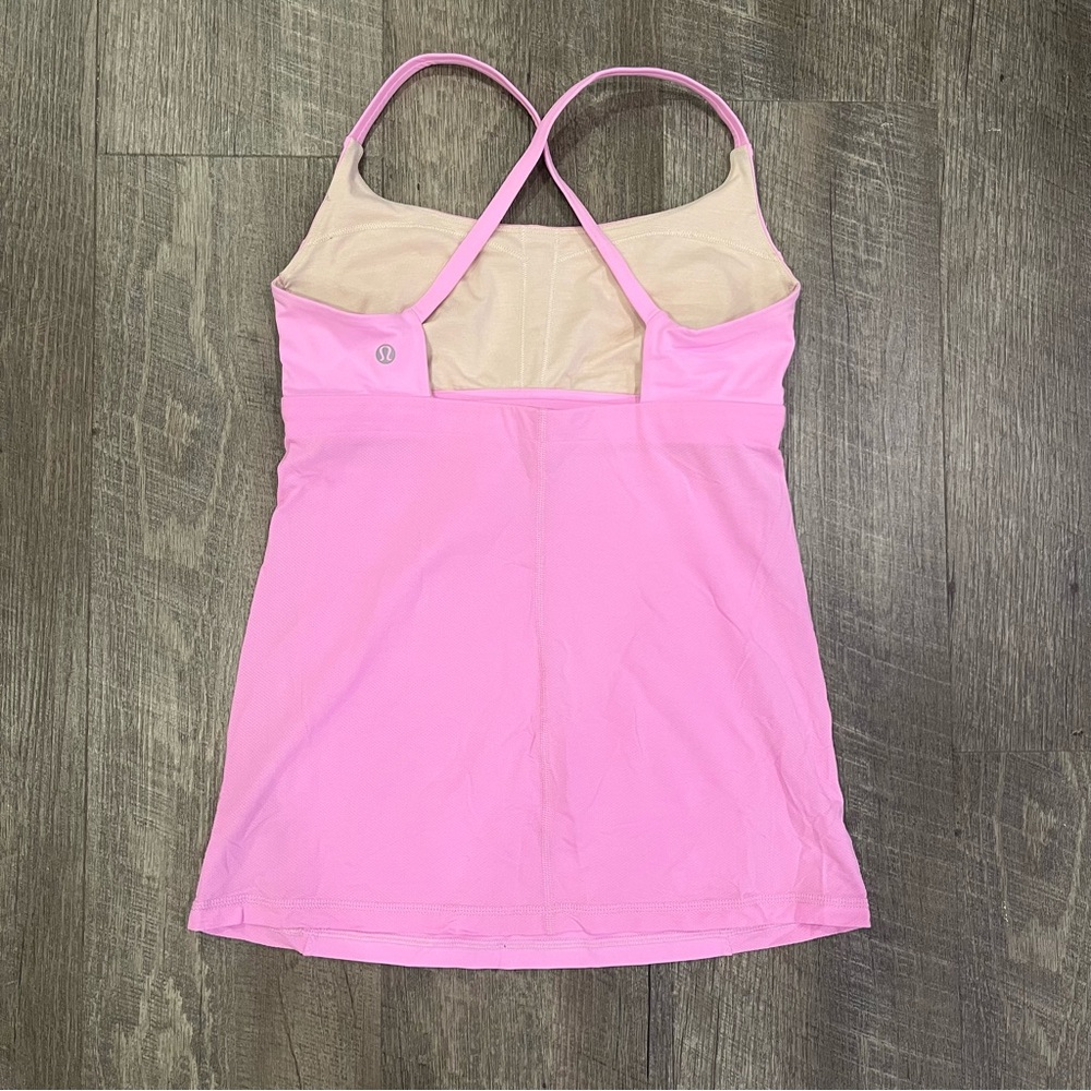 LULULEMON yeah yoga tank in pink NWOT